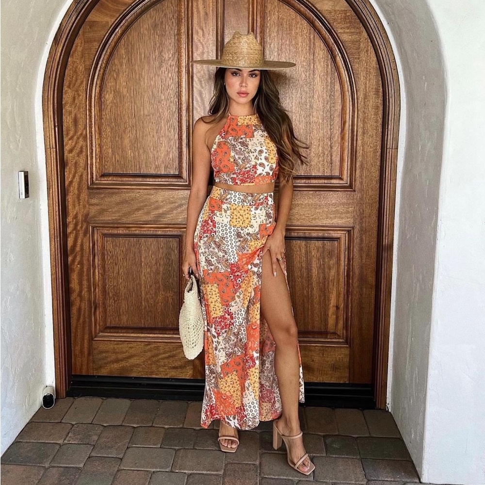 Paisley skirt set